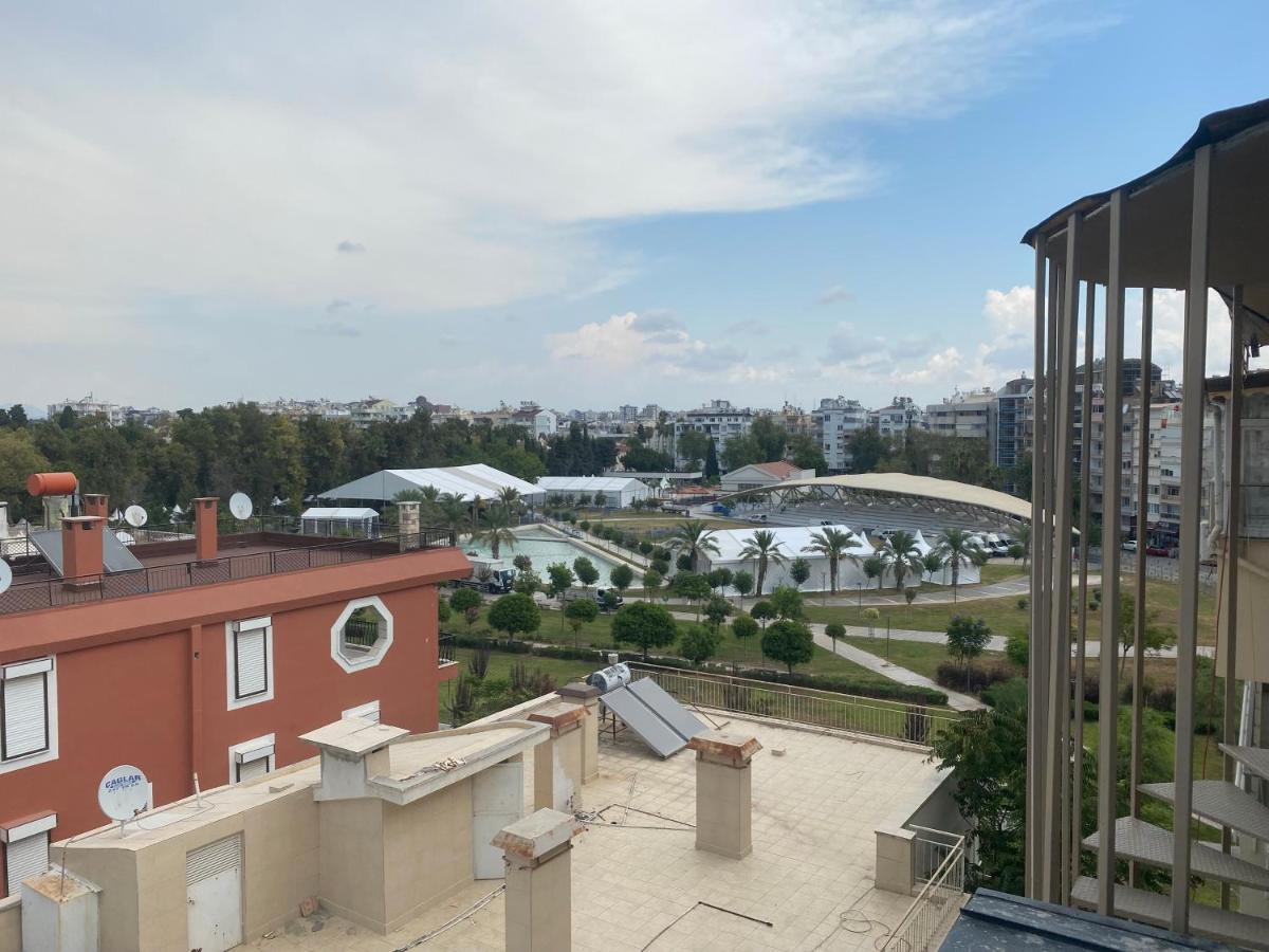 In The Middle Hotel Antalya Exterior photo