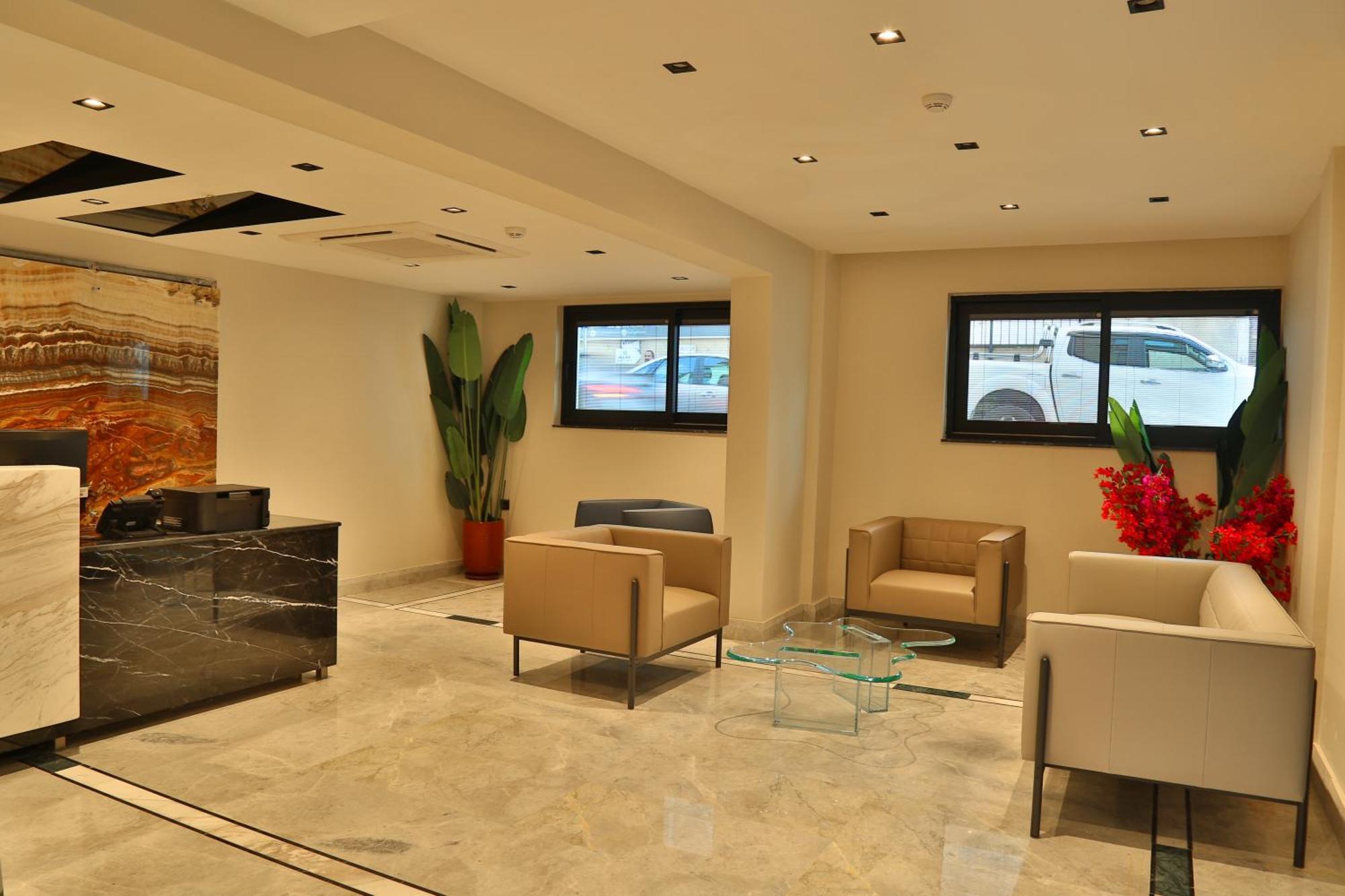 In The Middle Hotel Antalya Exterior photo